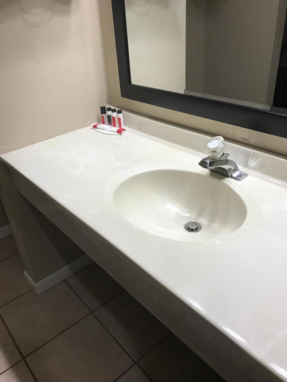 Room image 5